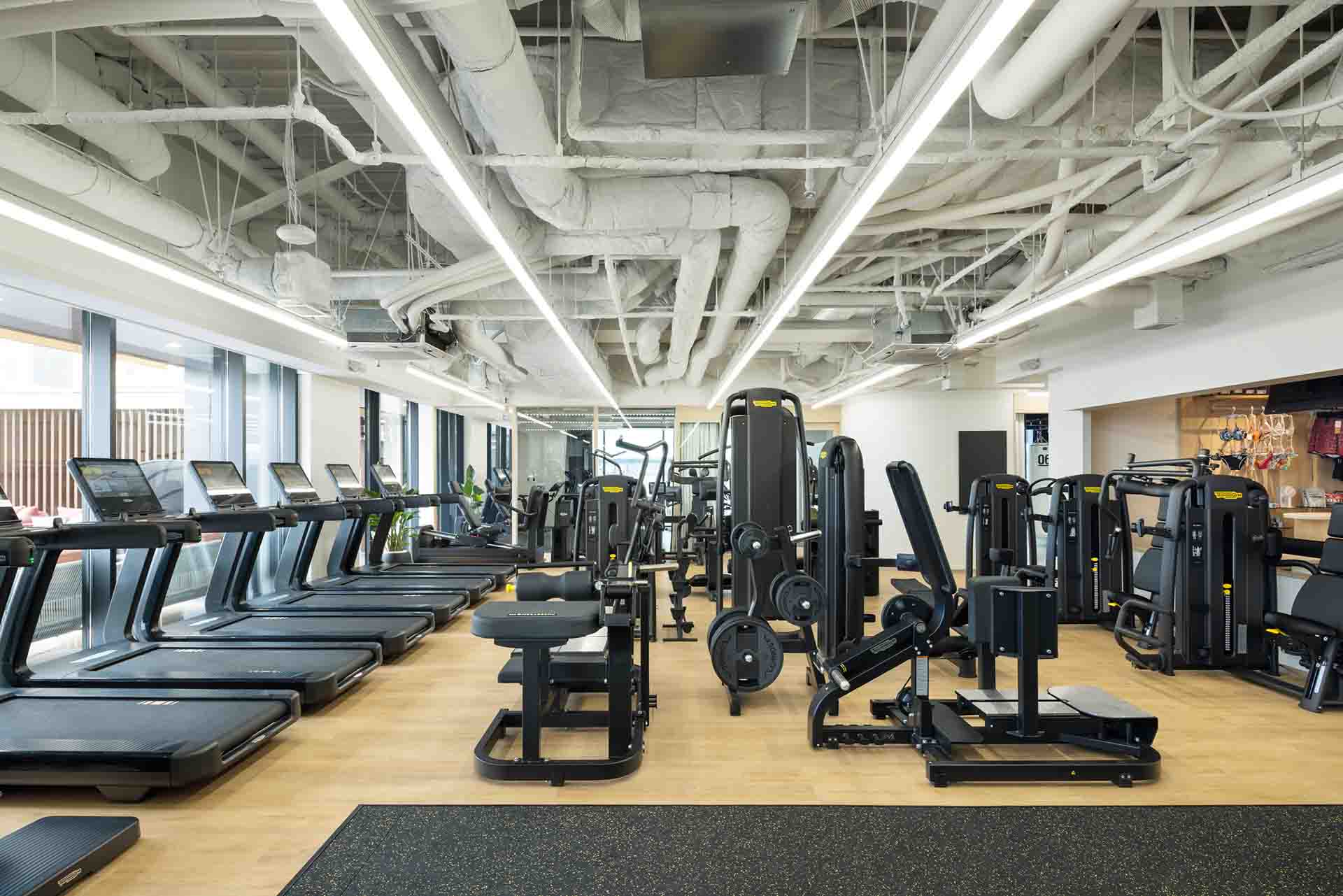 フィットネスジム2